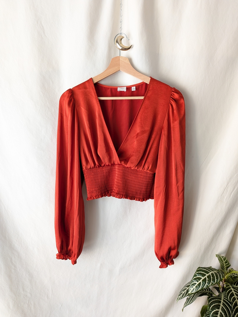 Wilfred Aritzia Rust Red V-Neck Smocked Waist Long Sleeve Blouse